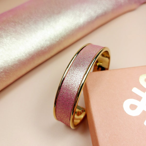 Bracelet jonc doré à l'or fin 24k, style manchette pour femme, lanière en cuir rose doré métallisé, idée cadeau (pas de taille)