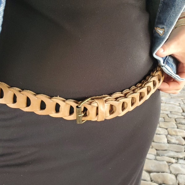 Ceinture souple en cuir avec maillons, ceinture cuir femme, ceinture idéale sur robe et pantalon