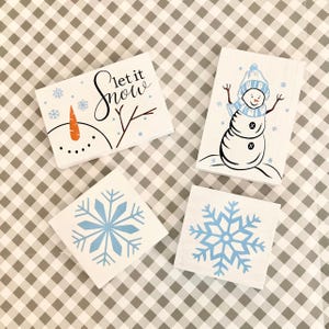 Winter Tiered Tray Decor: Mini Snowman & Snowflake Signs