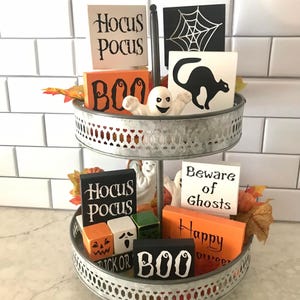 Halloween Tiered Tray Signs: Mini Rustic Wood Decor
