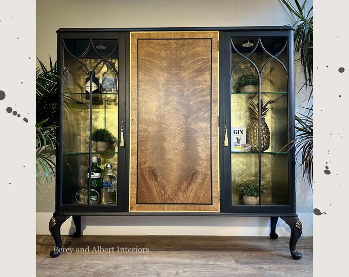 Black and Gold Drinks Cabinet (Reduced - see description!)