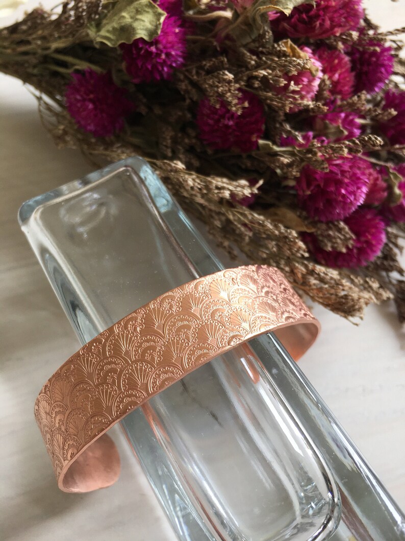 Hand Stamped Cuff Bracelet \u2022 Bracelet \u2022 Bracelet personnalis\u00e9 \u2022 Hand Stamped \u2022 Gift for her \u2022 Birthday \u2022 Anniversaire \u2022 Christmas \u2022 No\u00ebl