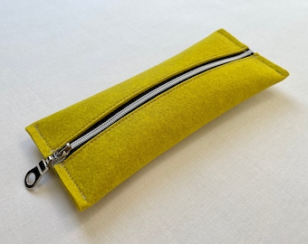 Cactus Green Wool Felt Makeup Bag: Minimalist Zipper Pouch