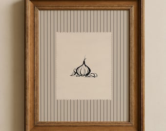 Vintage Garlic Print: Food Wall Art, Traditional Kitchen Decor, Gift for Chef, Black & Beige Dining Room Art (Physical Print)