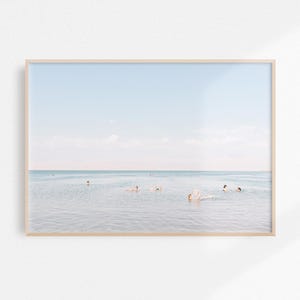 Serene Beach Drucken Schwimmen Poster, Badezimmer Dekor Blau Badezimmer Wandkunst, Strand Fotografie Blau Strand Kunstdruck