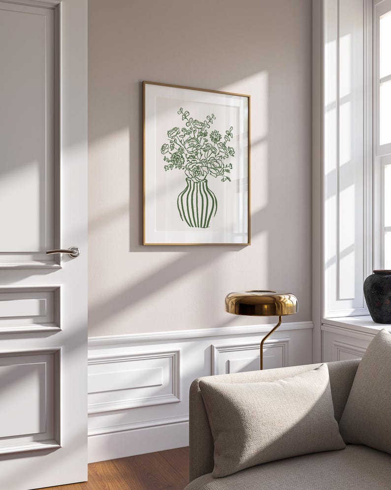 Green Floral Physical Print Trendy Vase Poster, Retro Stripe Vase Print