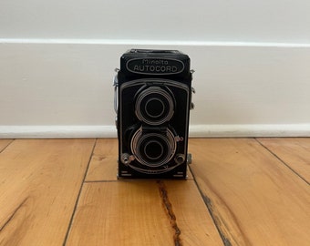 Minolta Autocord TL Medium Format Camera