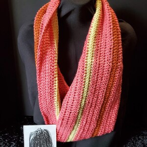 Crocheted Striped Cowl