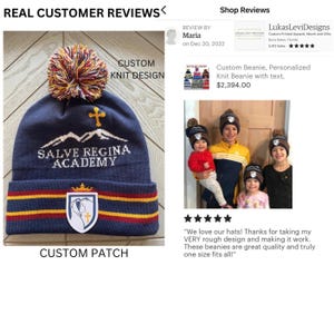 Pu&ograve; includere: Berretto lavorato a maglia blu navy con un design personalizzato. Il cappello presenta una catena montuosa ricamata in bianco, una croce dorata e il testo "SALVE REGINA ACADEMY". Una toppa personalizzata &egrave; sul davanti. Il berretto ha un pompon multicolore.