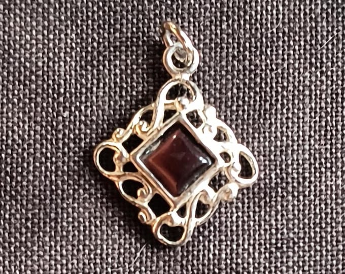 Mahogany Tiger's Eye and Sterling SIlver Celtic Knot Pendant in Demure Size