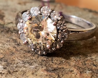 GORGEOUS HALO Wedding Engagement Ring Round Cubic Zirconia 925 Sterling Silver