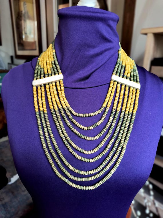 Vintage Green & Gold Bold Wooden Bead Necklace