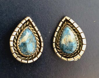 FINE CLIP EARRINGS, Vintage Lapis Lazuli & STerling Silver, High Quality Craftsmanship and Gems