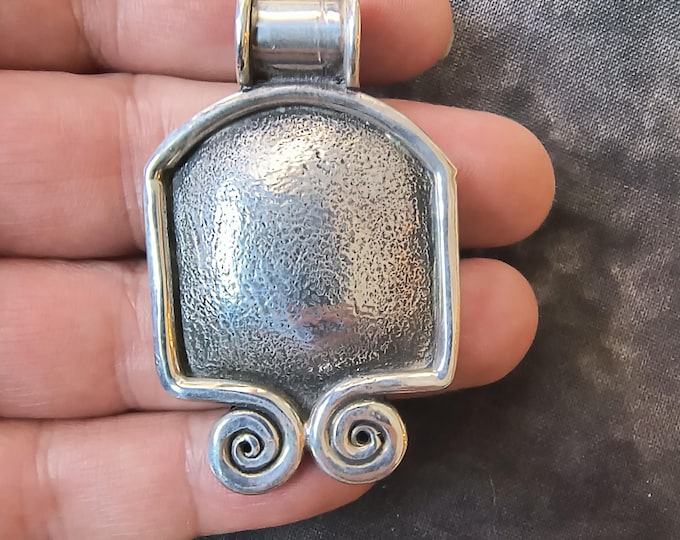 Vintage Sterling Silve Talisman Style Pendant, Unisex Shield Amulet Necklace