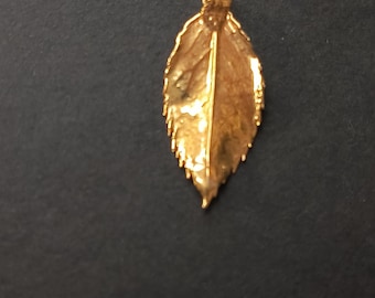 Vintage Christmas Holly Leaf Pendant - Gold Dipped Real Botanicals from the 1970s
