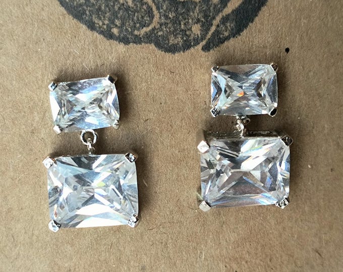 Art Deco Style Emerald Cut Diamond Earrings for Wedding Day or Signature Look