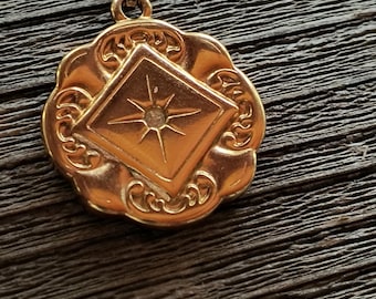 Victorian Revivial Pendant, Classic Starburst & Scroll Design