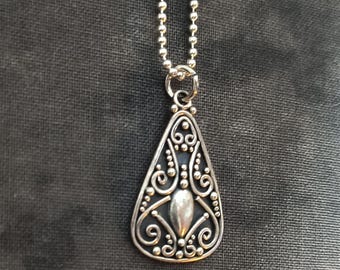 Balinese Teardrop Pendant in Sterling silver