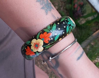 Eastern European Folk Art Bangle Bracelet, Vintage Wood & Enamel Painted Floral