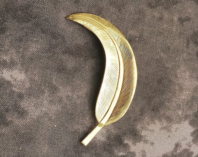Vintage Feather / Antique Writing Quill Brooch or Pin