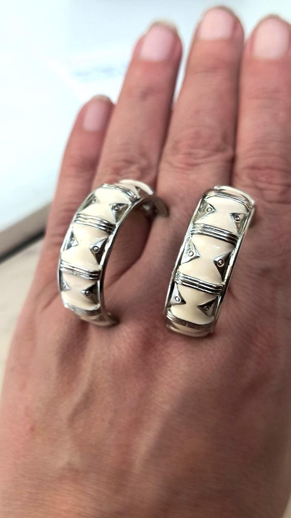 Vintage Hoop Earrings / Large White & Gold Metal State Earrings from the 1980s