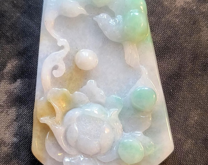 Jade Pendant Carved with Swallows, Lotus Blossom, Pearls in Scene of Love and Partnership
