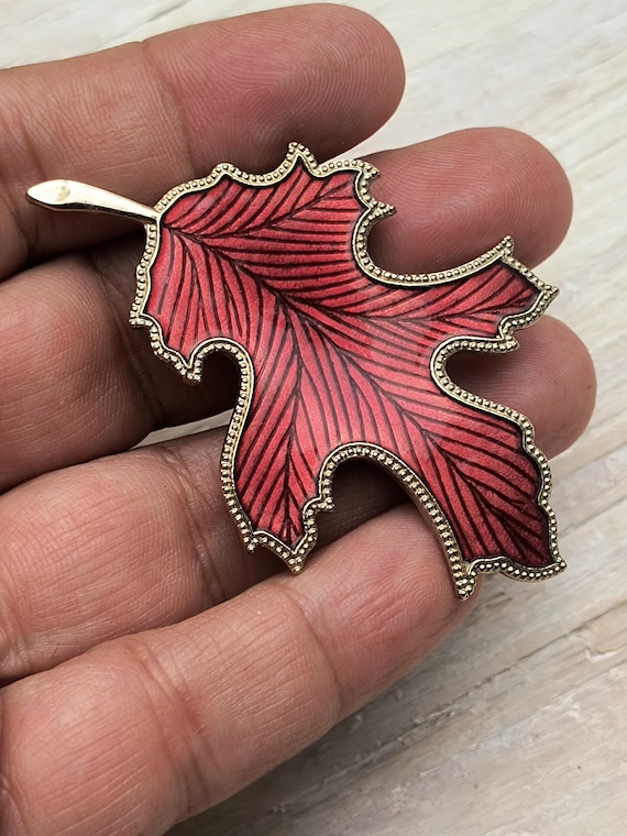 Vintage Maple Leaf Brooch Pin in Red Guilloche Enamel