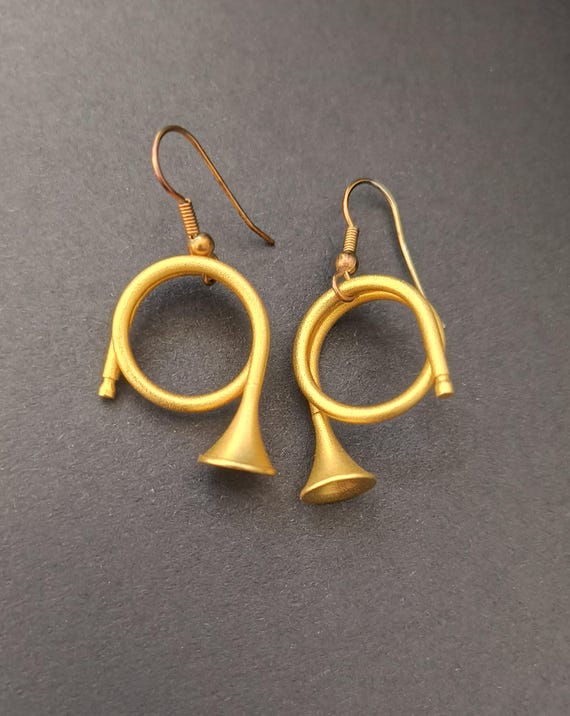 Vintage Golden Circular Trumpet, Angelic Horn Earrings for Christmas or Renn Faire