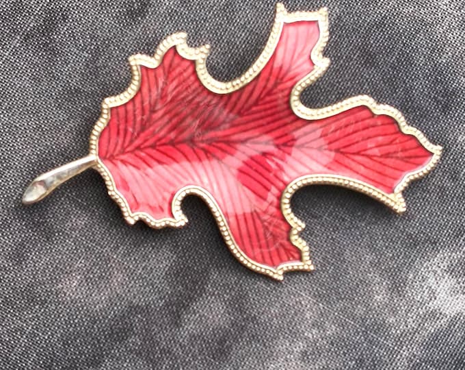 Red Leaf Brooch from the 70s - 80s, Crimston Guilloche Enamel on Goldtone Metal