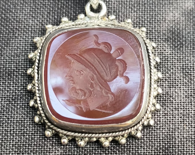 Antique Victorian Roman Warrior Intaglio Amulet! in Sterling Silver - Sardonyx Gem