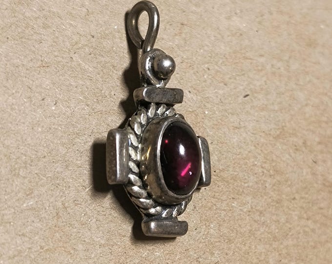 Cabernet Red Garnet Cabochon with Ancient Compass Feel - Sterling Silver