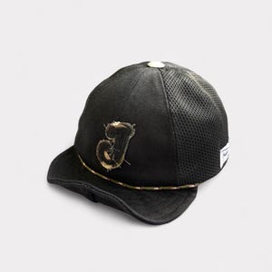 Gorra de béisbol de malla de lona negra con visera enrollable