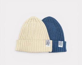 Fein gestrickte Beanie aus reiner Kaschmirwolle