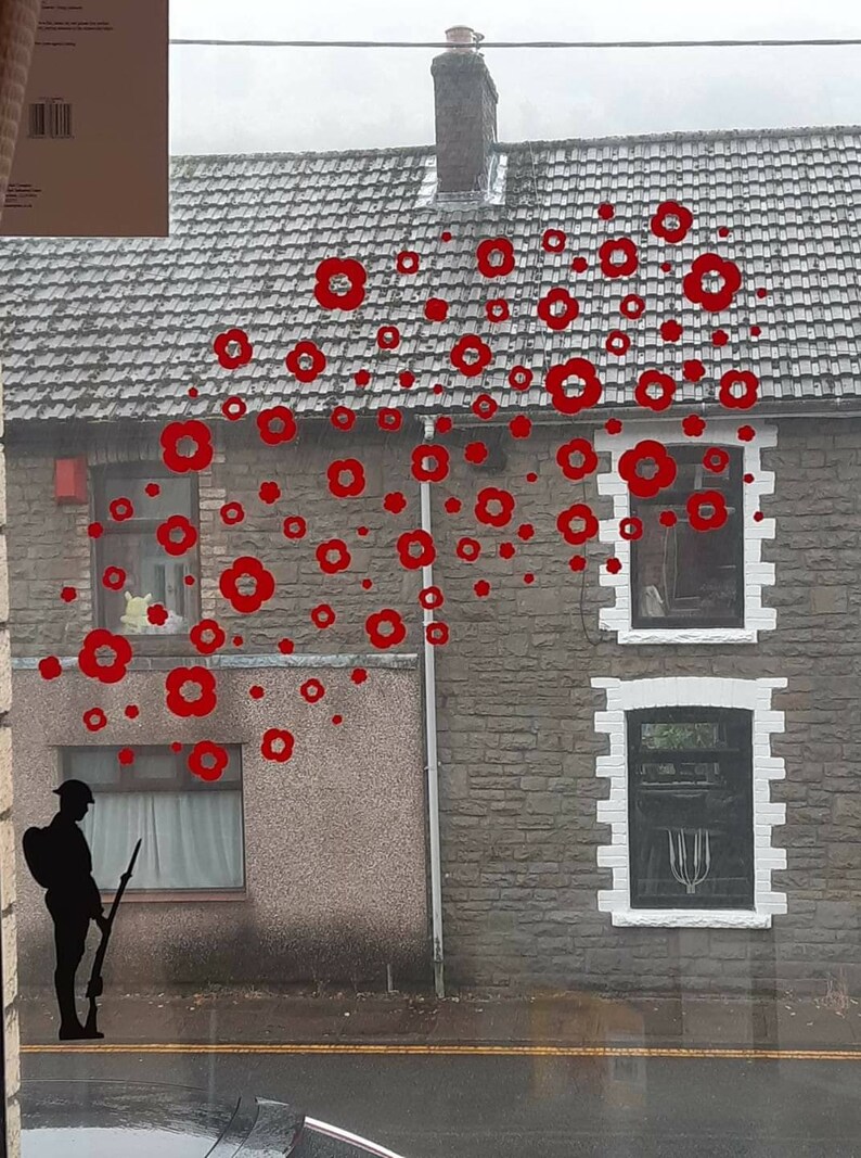 VE Day Poppy Window Display 1 Soldier and 56 Poppies Royal Etsy UK