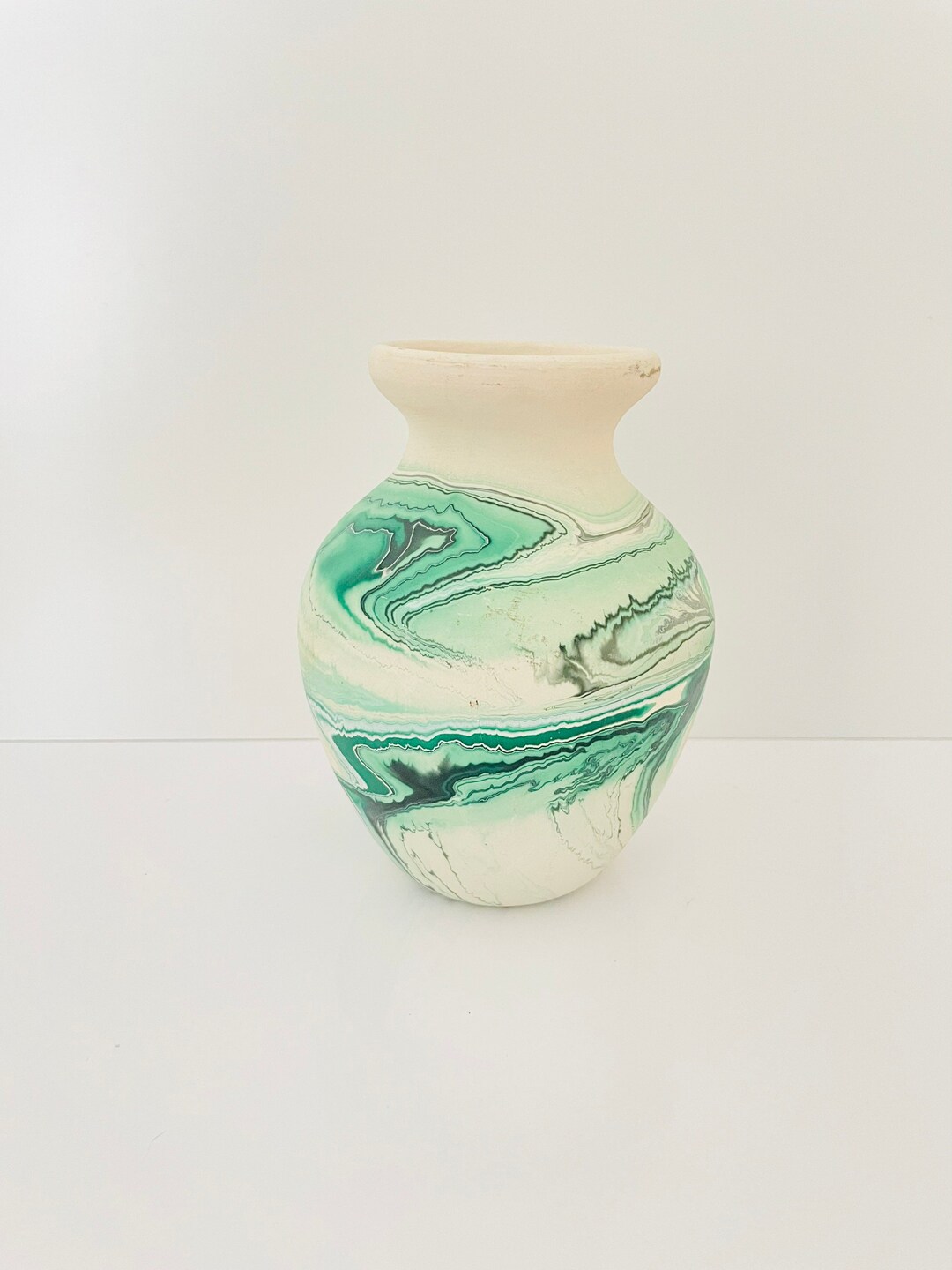 Vintage Green Swirl Nemadji Vase Signed Handmade Pottery Etsy