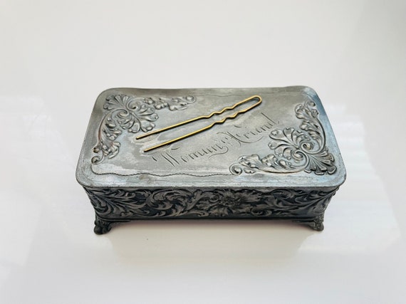 Knot antiques
ダイニングテーブル800 Antique Woman's Friend Box - Quandruple Silver Plated by