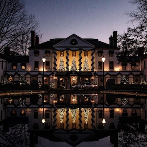 Wooden Jigsaw Puzzle, 622 pieces, &#39;The Inn at Night&#39;