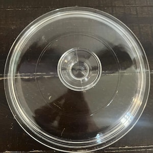 Vintage Pyrex round G5C lid