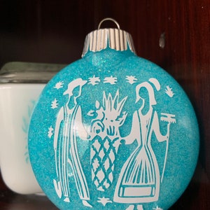 Pyrex Butterprint Inspired Christmas Ornament