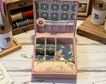Sewing Box - Vintage Large 1