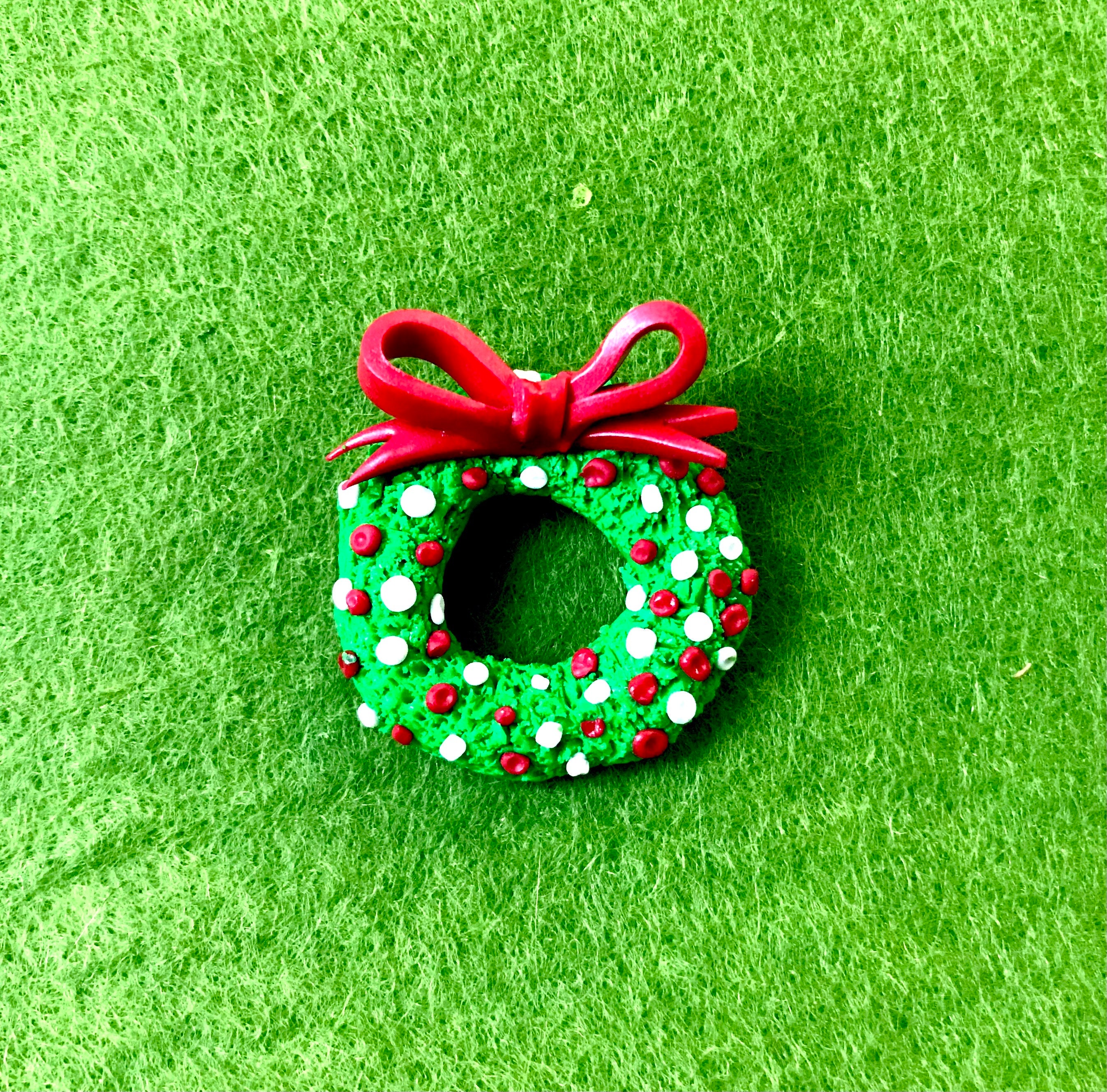Magnet Couronne de Noel , en Fimo