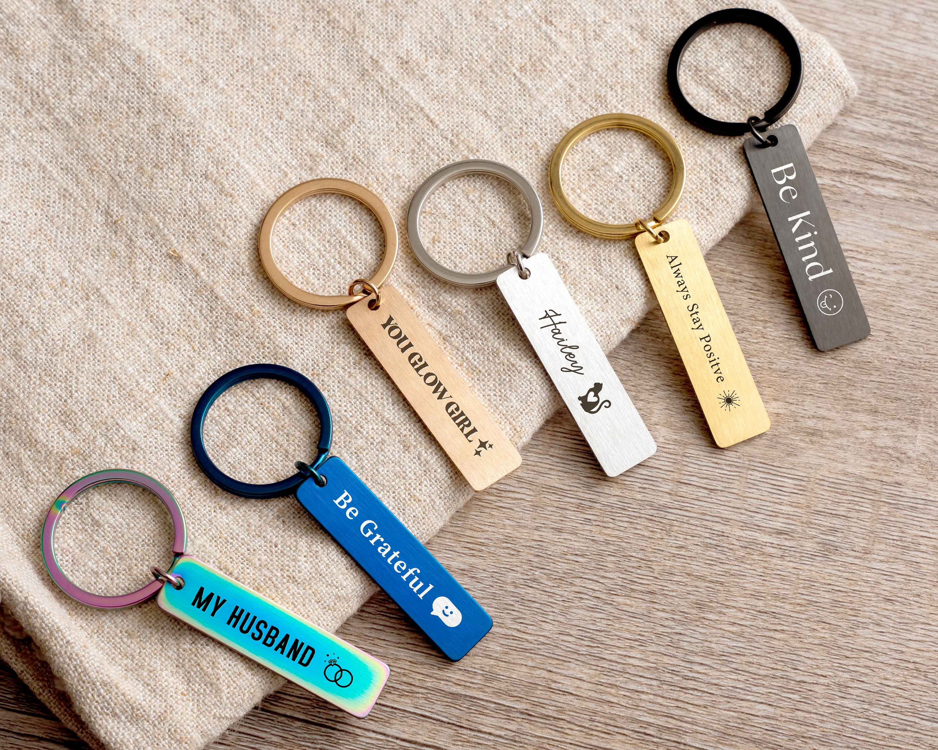 Teamer Custom Personalized Keychain Cute Car Key Chain Customize Name  Keyring Stainless Steel Fashion Jewelry Anti-lost Gifts