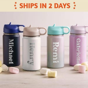 Personalisierte gravierte Kinderwasserflasche 12 Unzen Edelstahlbecher für erste Geburtstagsfeier Zurück zu Schulweihnachtsgeschenk für Kleinkinder