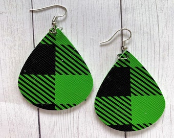 Double Layer Teardrop Earrings, Green and Black, Christmas Earrings, Holiday Earrings, Faux Leather Earrings, Gifts, Drop and Dangle