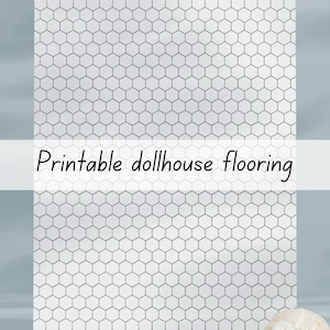 Puede incluir: Suelo de casa de muñecas imprimible con un patrón de baldosas hexagonales blancas. Las baldosas están delineadas en negro.