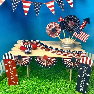 Miniatuur diorama poppenhuisdecoraties voor 4 juli - printbare download - schaal 1:6