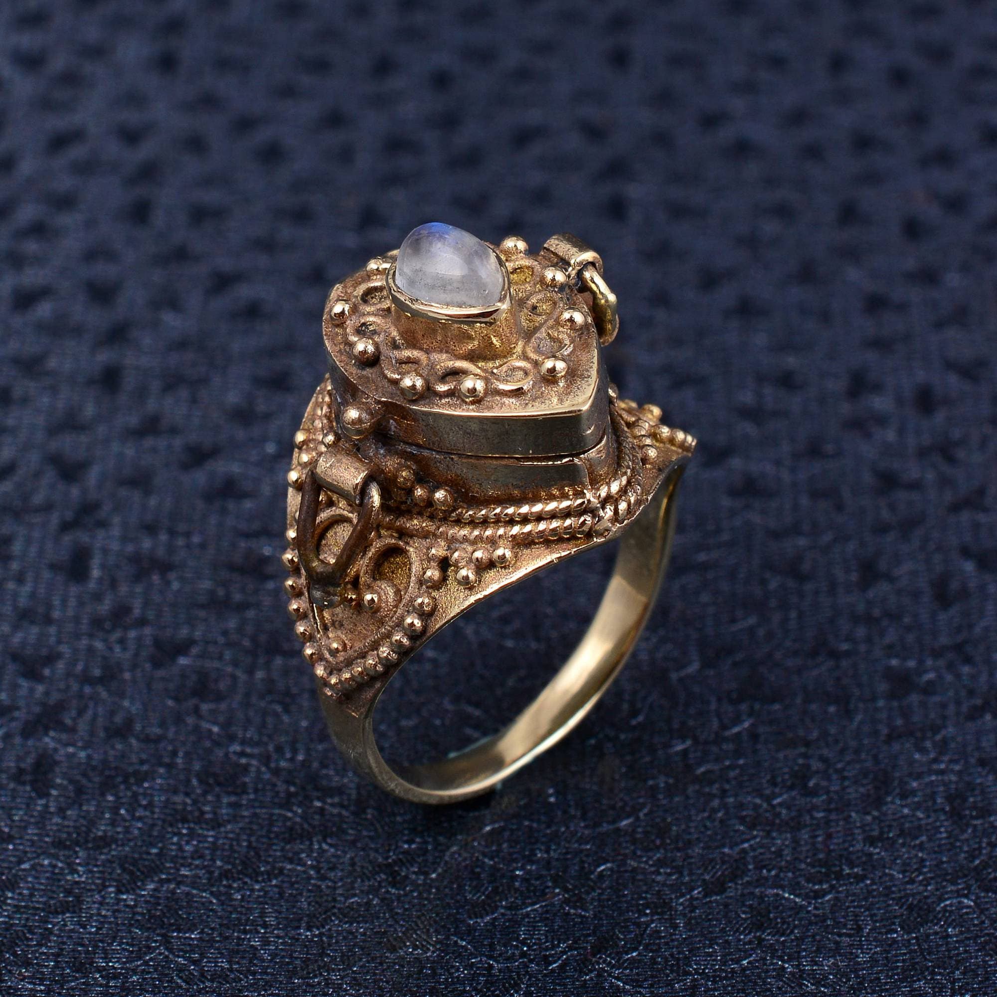 VINTAGE cushion ring 20号 il_fullxfull.3640828393_9gq6.jpg