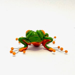 Frog image 5