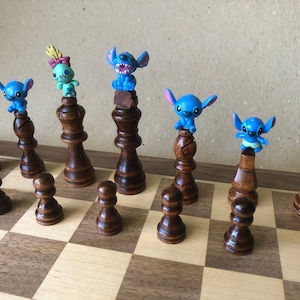 Lilo and Stitch chess set 2