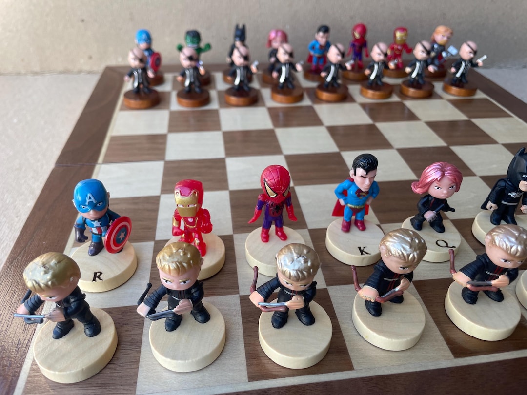 Super Hero Chess Set W Nick Fury and Hawkeye as Pawns - Etsy Israel